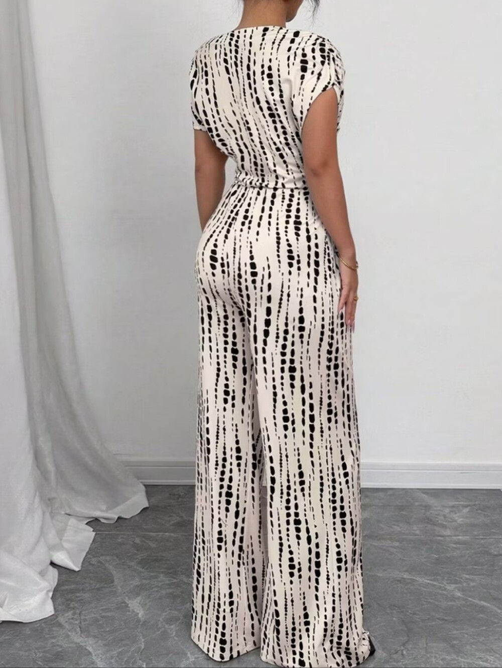 New W Tag Commense Off-Shoulder Tie-Waist Wide-Leg Jumpsuit Cream and Black XS - Picture 2 of 14